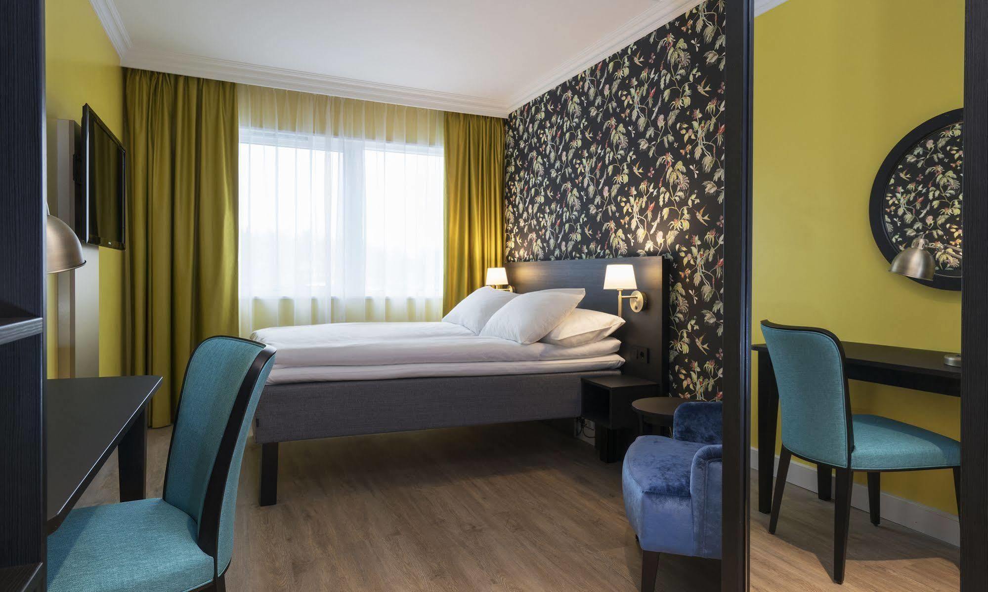 Thon Hotel Triaden Lorenskog Exterior photo